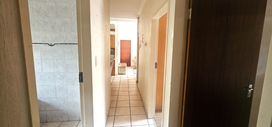 To Let 3 Bedroom Property for Rent in Waterval East North West